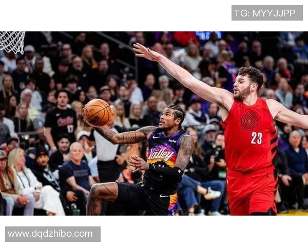 克林根闪耀全场砍下20分15板开拓者迎来自阿德后首位二年级新星